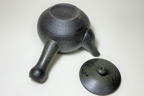 Kyo Ware / Kiyomizu Ware Teapot – Seidou Glaze (by Fūrai)