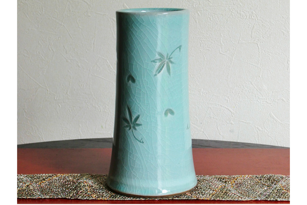 Kyo Yaki / Kiyomizu Yaki Vase – Hori Unkin Cylinder by Minoru