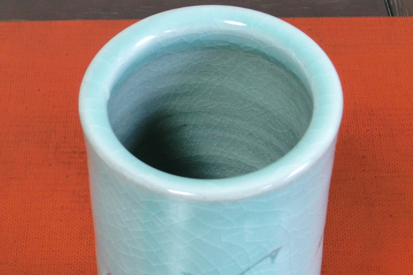 Kyo Yaki / Kiyomizu Yaki Vase – Hori Unkin Cylinder by Minoru
