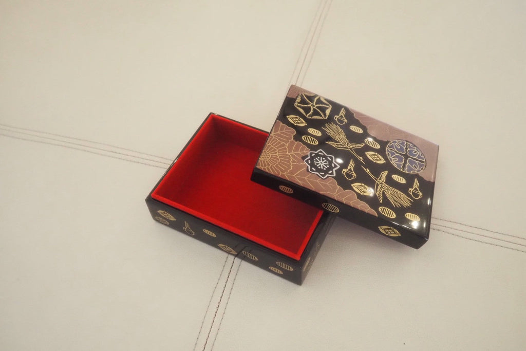 Lacquer Box – Nishiki-e Motif