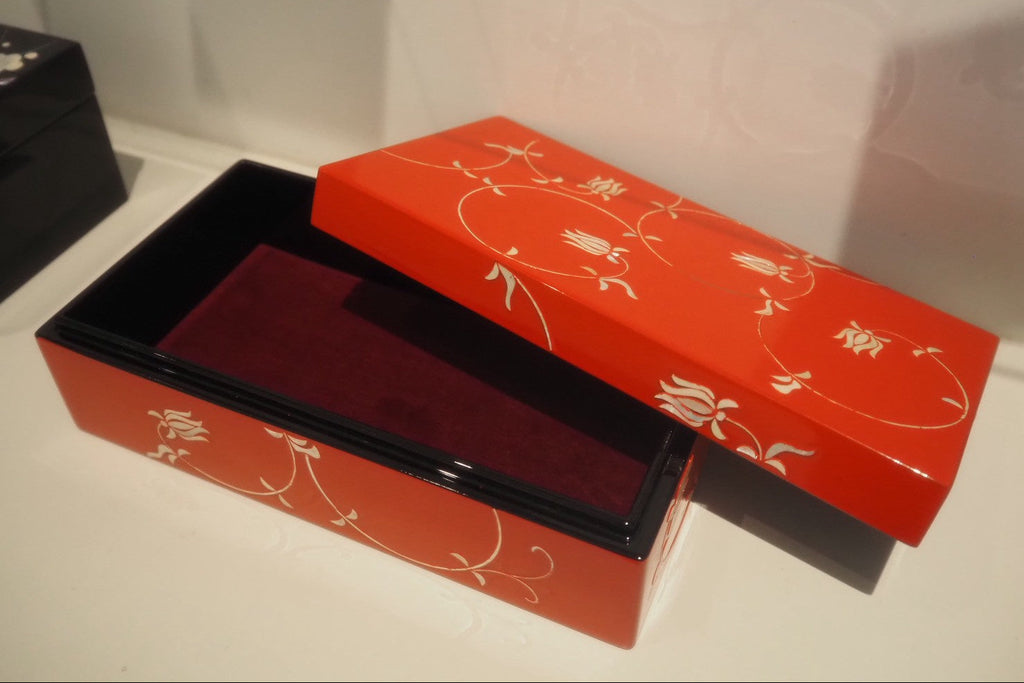 Rectangular Storage Box – Vermilion Karakusa with Mother-of-Pearl Inlay