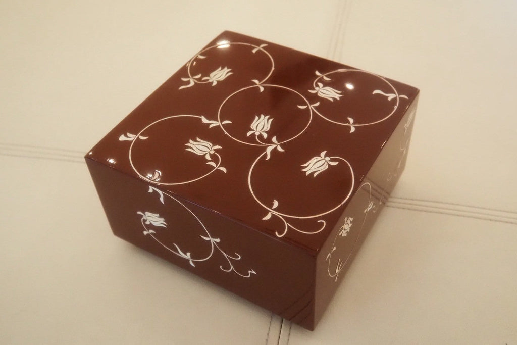 Decorative Box – Vermilion Karakusa